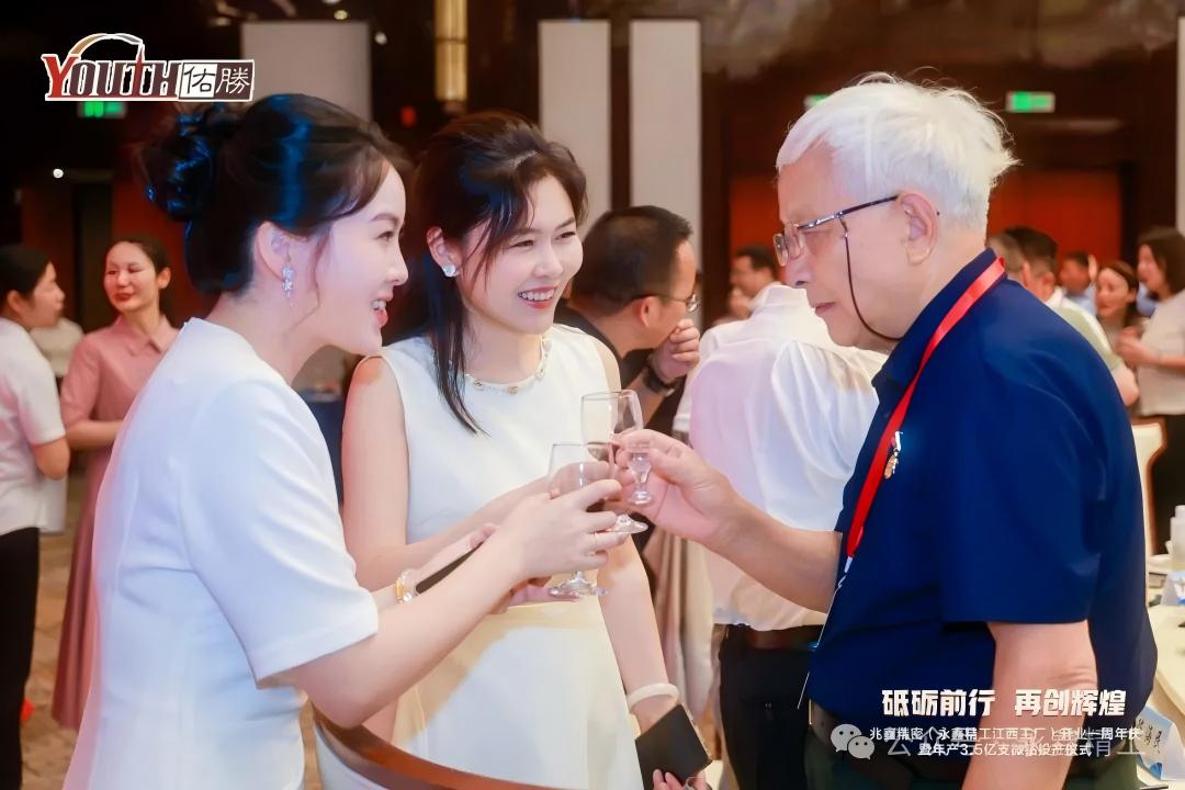 1754965414114837.jpg 640 (1)(1).jpg